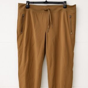 Athleta Trekkie North Jogger – Cattail Brown – Size 18 (Runs Large)